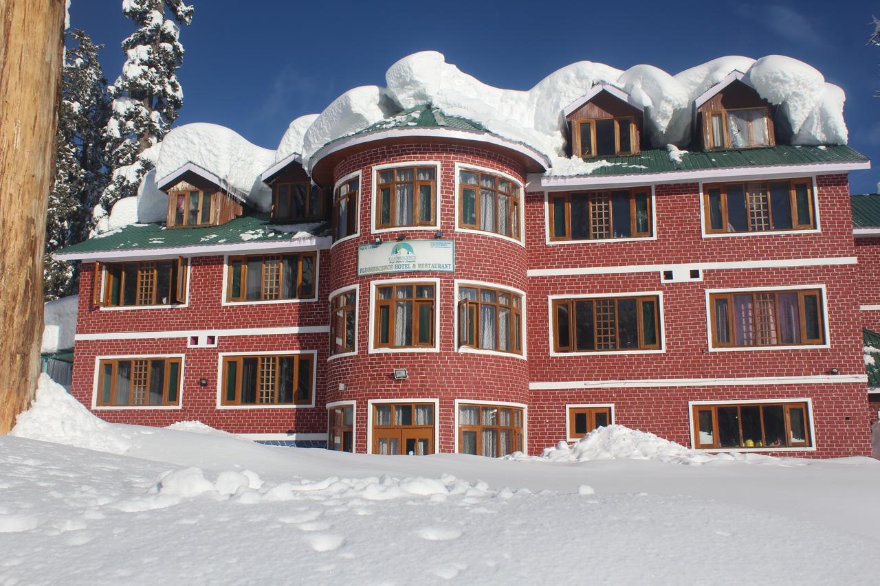 Fluorescence Hotel And Restaurant Gulmarg Exterior foto